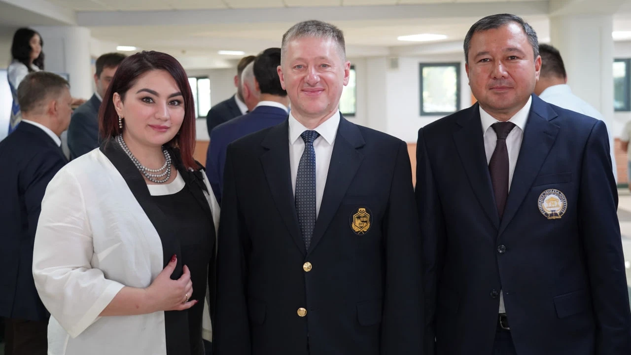 K. Karimova, Y. Romanovsky and Sh. Sindarov