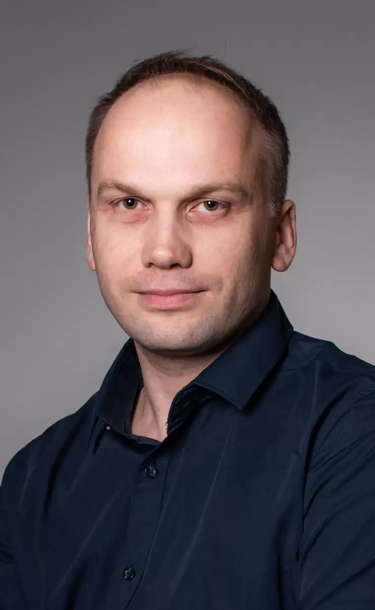 Адамович Александр Леонидович