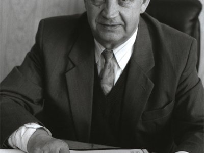 1987 г. – 1993 г.