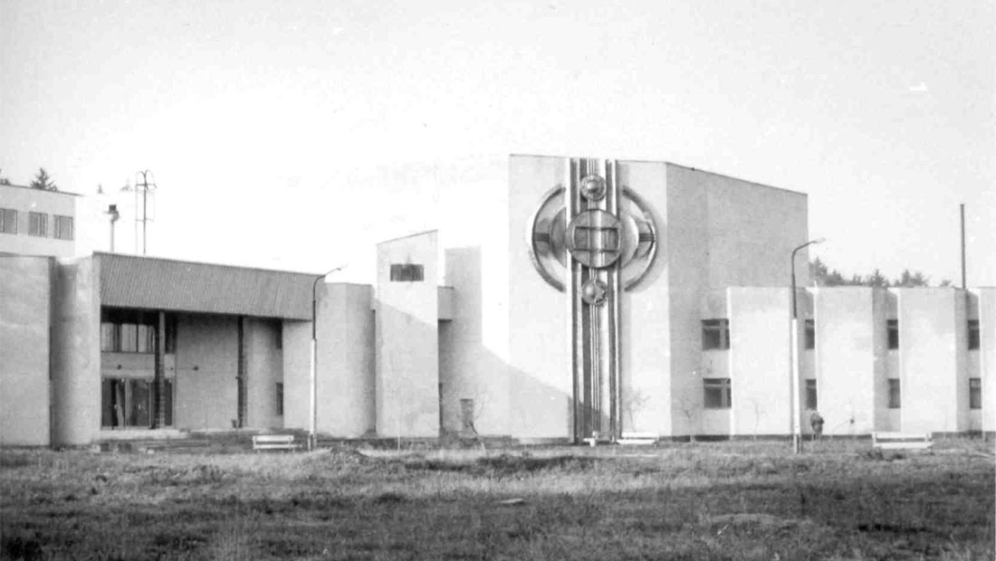 Учебный корпус № 3 с актовым залом и библиотекой, 1980-е гг.